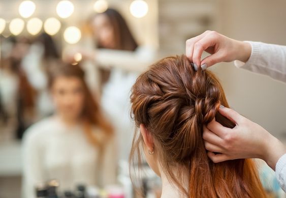 French Braid vs Dutch Braid: Understanding the Differences